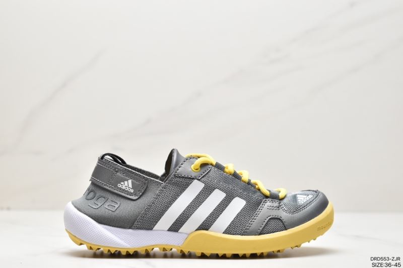 Adidas Sneakers